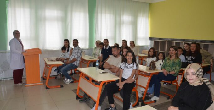 Kardelen’de Lansman ve Veli Toplantısı Yapıldı