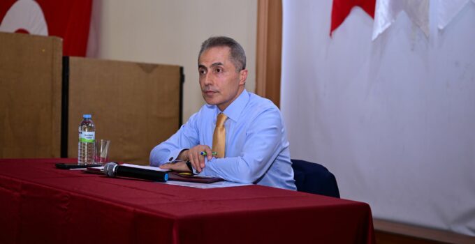 Vali Kök Muhtarlarla Bir Araya Geldi