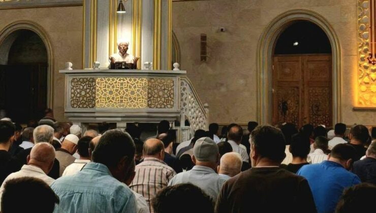 Mevlid Kandili’nde Nevşehir’de Dualar Semaya Yükseldi