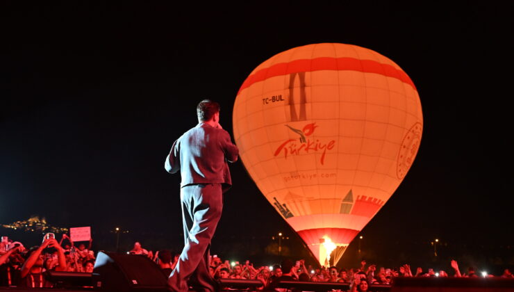 Poizi, Nevşehir Kültür Yolu Festivali’nde Hayranlarıyla Buluştu