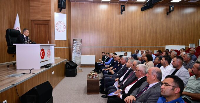 Kozaklı’da Muhtarlarla İstişare Toplantısı Gerçekleştirildi