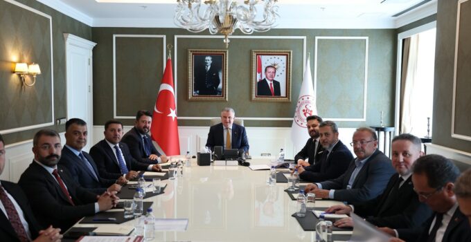 Yeni Spor Yatırımları ve Gençler İçin Sürpriz Projeler Geliyor
