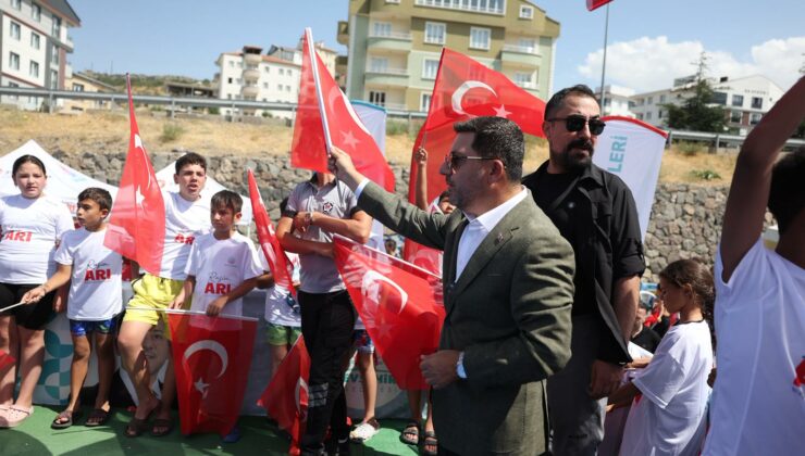 “30 Ağustos Zafer Bayramı Çocuklara Özel Havuz Şenliği” Coşkusu Yaşandı