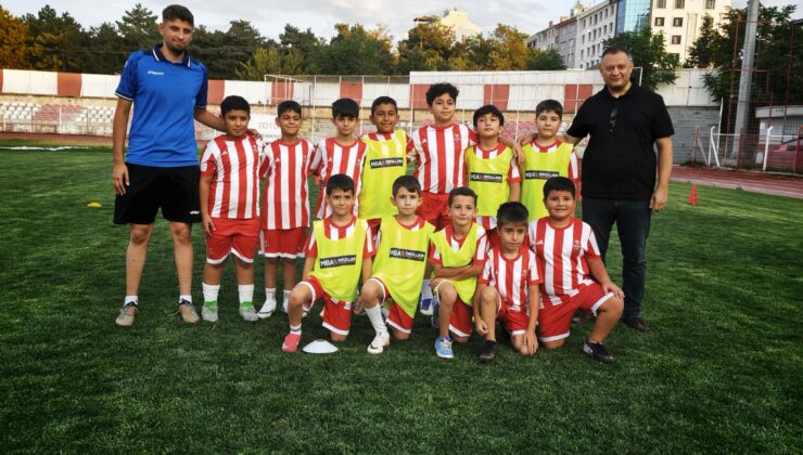 Ülkü Ocaklarından Genç Sporculara Destek