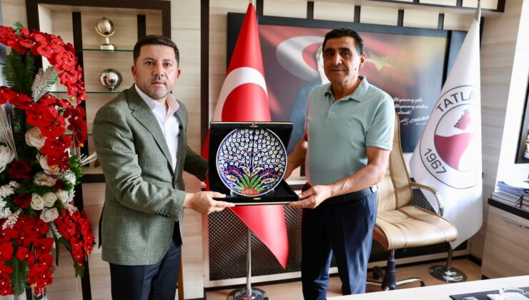 Belediye Başkanı Rasim Arı’dan Tatlarin Belediyesi’ne Ziyaret