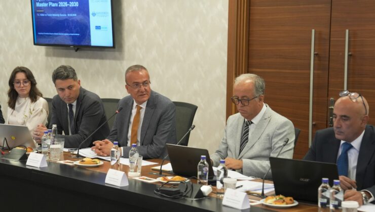 Uşak Turizm Master Planı, Kültür ve Turizm Bakanı Mehmet Nuri Ersoy’a Sunuldu