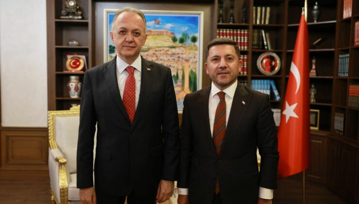 Kültür ve Turizm Bakan Yardımcısı Gökhan Yazgı’dan Nevşehir Belediyesi’ne Ziyaret
