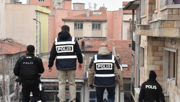 Aranan 11 Şahıs Yakalandı