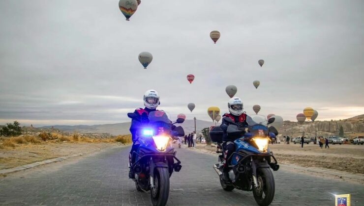 Kapadokya’da Motosikletli Jandarma Timleri 7/24 Görev Başında