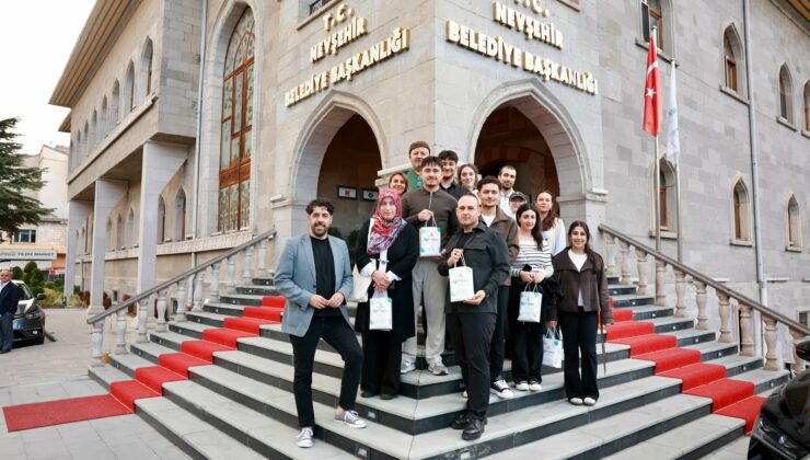 Kültürlerarası Proje Heyeti’nden Belediye Başkanı Arı’ya Ziyaret