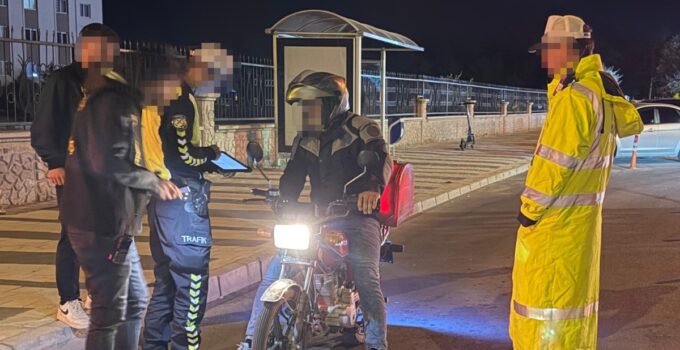 Motosiklet ve Çevreyi Rahatsız Eden Araçlara Yönelik Denetimlerde 29 Sürücüye Ceza