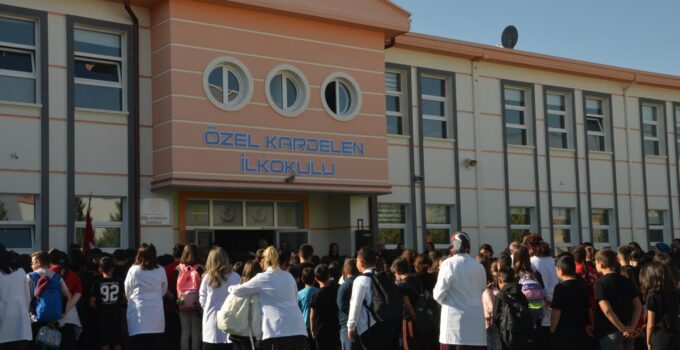 Kardelen’de İlk Ders Zili Çaldı