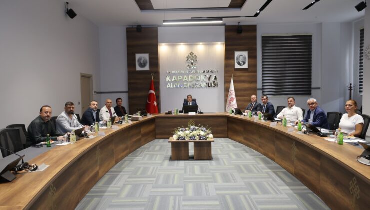 Kapadokya Alan Başkanı Aslanbay, Kapadokya Stratejik İstişare Heyeti ile görüştü