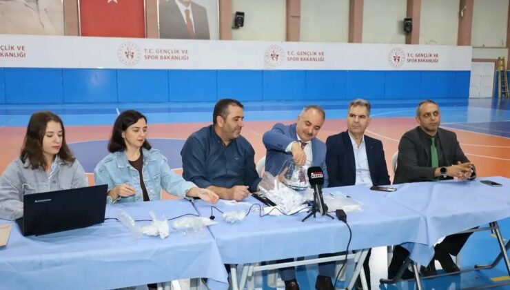 Nevşehir’de 100 Temizlik Personeli İçin Noter Huzurunda Kura Çekildi