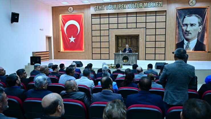 Vali Kök, Acıgöl’de Muhtarların Taleplerini Dinledi