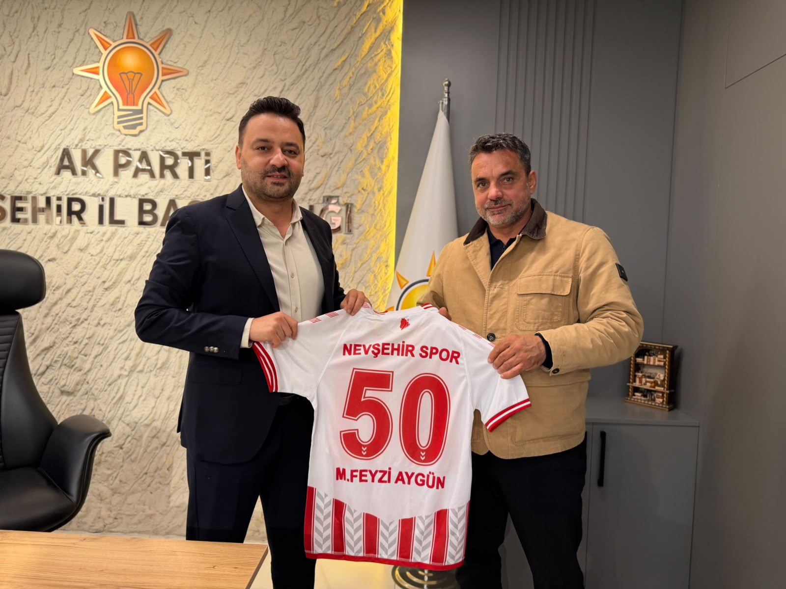 Nevşehir Spor Yönetimi, AK Parti İl Başkanı Aygün’ü Ziyaret Etti