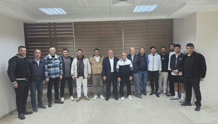 NTSO Başkan Adayı Öbekli, Nevşehir Spor Yönetimi ve Futbolcularla Buluştu