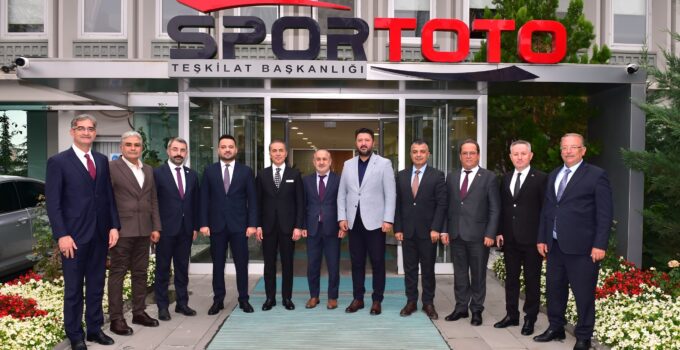Nevşehir’e Yeni Spor Yatırımları: Merkez ve İlçelere 10 Futbol Sahası Yapılacak