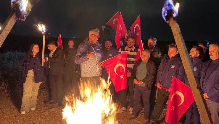 Ülkücüler Vadide Cumhuriyet Yürüyüşü Yaptı