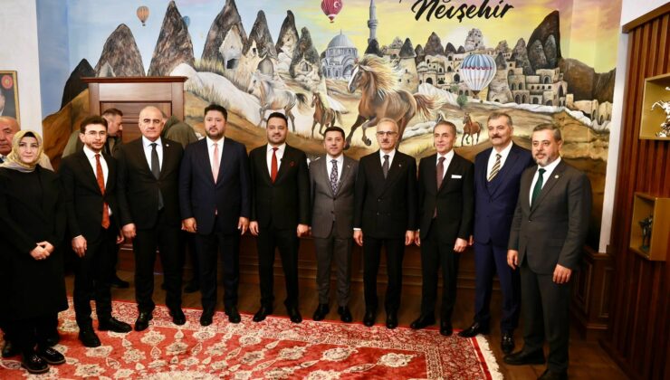 Ulaştırma Ve Altyapı Bakanı Uraloğlu’dan Başkan Arı’ya Ziyaret